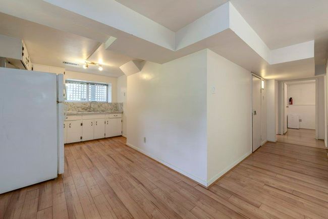 104 E 24 Th Ave, House other with 4 bedrooms, 2 bathrooms and 1 parking in Vancouver BC | Image 19