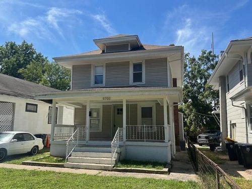 5702 Forest Ave, Kansas City, MO, 64110-2818 | Card Image