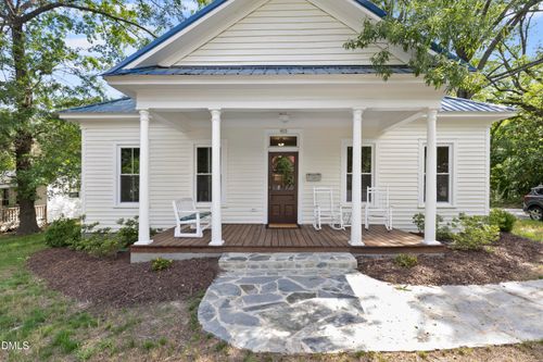 915 S 3rd St, Sanford, NC, 27330-5311 | Card Image