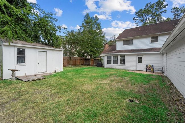 Back yard with the she shed on the left or is it a man cave? | Image 37