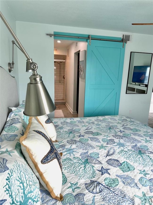 APT-402 - 610 Island Way, Condo with 2 bedrooms, 2 bathrooms and null parking in CLEARWATER BEACH FL | Image 16