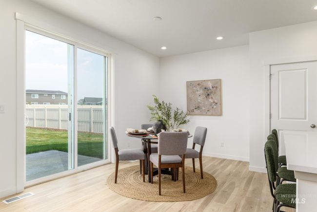 1330 W Regency Ridge Dr, House other with 3 bedrooms, 3 bathrooms and 2 parking in Meridian ID | Image 7