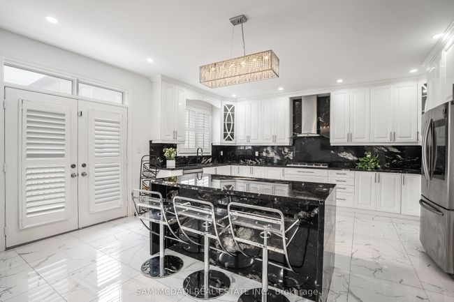 28 Clockwork Dr, House other with 7 bedrooms, 7 bathrooms and 2 parking in Brampton ON | Image 7