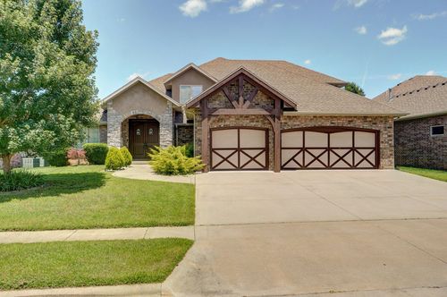 3245 W Brett Dr, Springfield, MO, 65810-7805 | Card Image