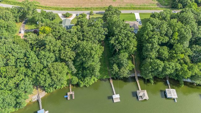 208 Loop Dr, House other with 4 bedrooms, 4 bathrooms and 3 parking in Winchester TN | Image 26