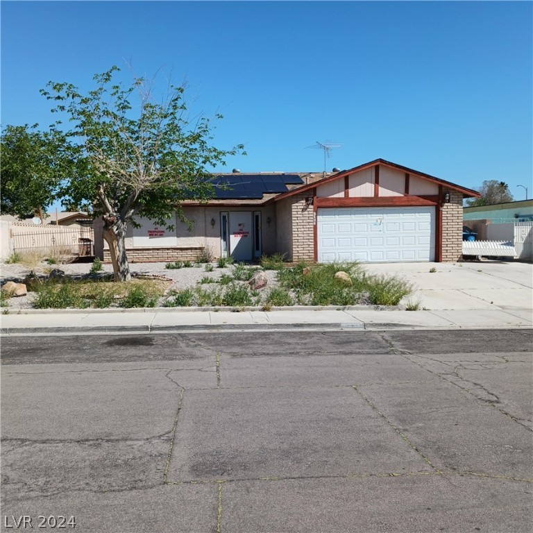 Tanager Way, Las Vegas, NV 89103