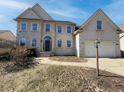 8189 Shady Maple Dr, Canal Winchester, OH, 43110-8065 | Card Image