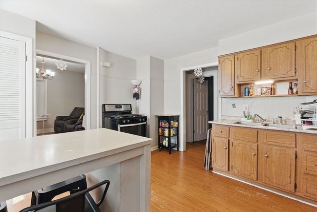 15 Rutledge Ave, Home with 8 bedrooms, 3 bathrooms and 4 parking in Springfield MA | Image 10