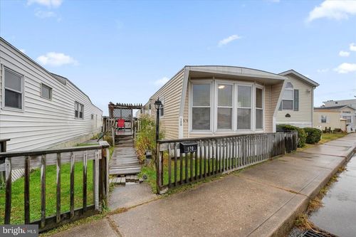 120 133rd St, OCEAN CITY, MD, 21842-4504 | Card Image