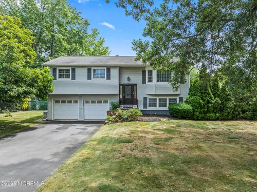 230 Geary Dr, Middletown, NJ, 07748-1141 | Card Image