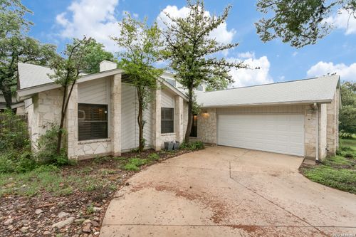 8510 Watchtower St, San Antonio, TX, 78254-2447 | Card Image