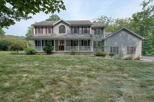415 Chamberlain Hwy, Berlin, CT, 06037-1901 | Card Image