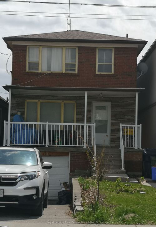 5 Homeview Ave, York, ON, M6N1S9 | Card Image