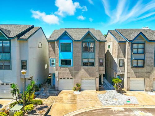 2272 2nd St S, Jacksonville Beach, FL, 32250-6149 | Card Image