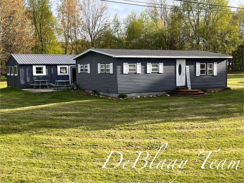 6061 Cutler Rd, Lakeview, MI, 48850-9127 | Card Image
