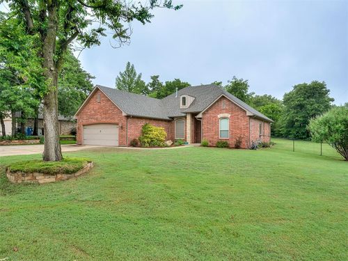 10695 Ne 4th St, Midwest City, OK, 73130-3003 | Card Image