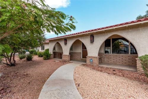 4324 E Saint Louis Ave, Las Vegas, NV, 89104-5337 | Card Image