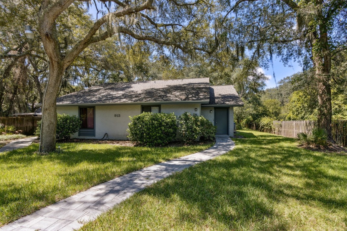 18th St, Fernandina Beach, FL 32034