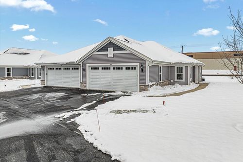 902-508 Hunter Oaks Boulevard, WATERTOWN, WI, 53094 | Card Image