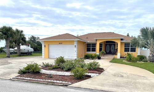 18319 Arapahoe Cir, PORT CHARLOTTE, FL, 33948-9515 | Card Image
