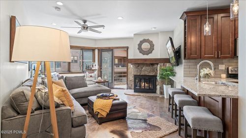 b204-2700 Deer Valley Dr E, Park City, UT, 84060 | Card Image