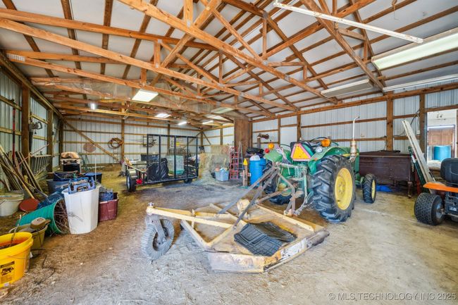 393074 E 1150 Rd, House other with 3 bedrooms, 2 bathrooms and null parking in Weleetka OK | Image 34