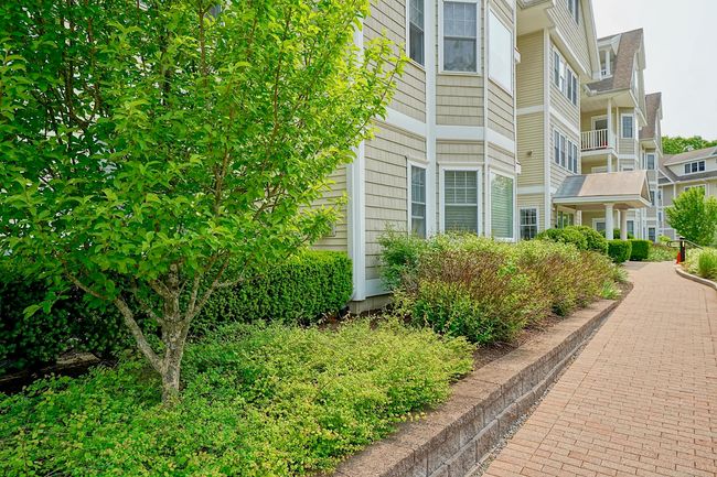 APT-324 - 3 Sterling Hill Ln, Condo with 2 bedrooms, 2 bathrooms and null parking in Exeter NH | Image 21