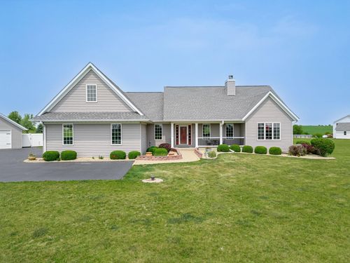 3535 N Keith Rd, Pecatonica, IL, 61063-9139 | Card Image