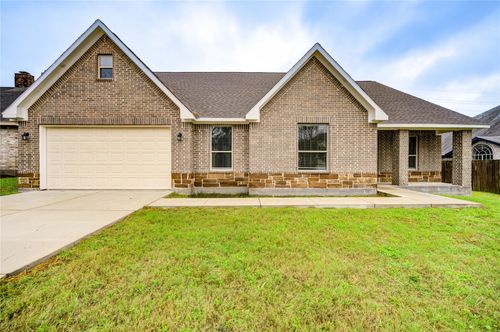 18906 Tranquility Dr, Humble, TX, 77346-8137 | Card Image
