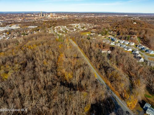 3 Red Mill Rd, East Greenbush, NY, 12061 | Card Image