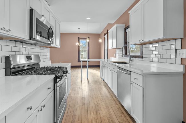 23138 N Main St, House other with 4 bedrooms, 3 bathrooms and 2 parking in Prairie View IL | Image 11