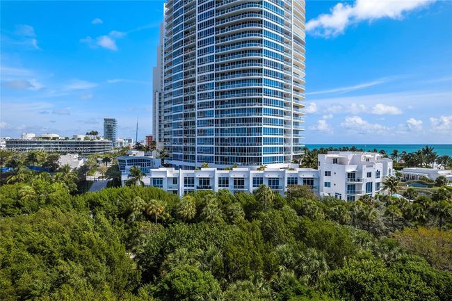 UNIT-13 - 100 S Pointe Dr, Condo with 3 bedrooms, 4 bathrooms and null parking in Miami Beach FL | Image 52