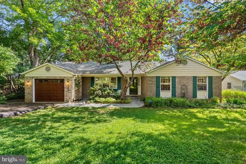 2402 Popkins Ln, ALEXANDRIA, VA, 22306-2445 | Card Image