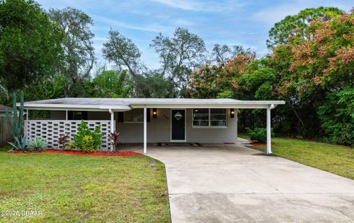 5563 W Magnolia Ave, Port Orange, FL, 32127-6107 | Card Image