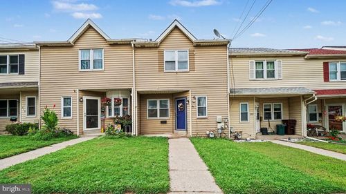 215 Coates St, BRIDGEPORT, PA, 19405-1603 | Card Image