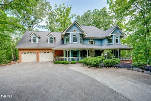 1813 Huntington Woods Cir, Kingsport, TN, 37660-5725 | Card Image