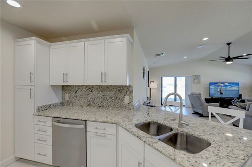 2 Tosca, Fort Pierce, FL, 34951-2819 | Card Image