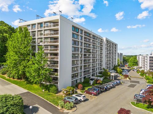 514-300 High Point Dr, Hartsdale, NY, 10530-1136 | Card Image
