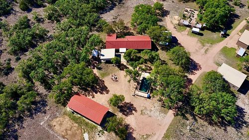 8998 Winslow Ln, Menard, TX, 76859-4910 | Card Image