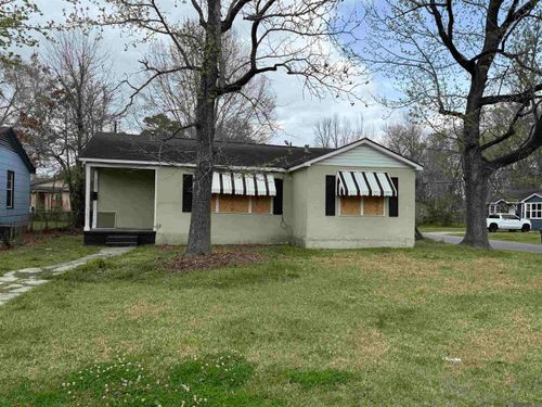 5261 Wilmot St, Baton Rouge, LA, 70805-7073 | Card Image
