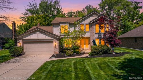 44962 Steeple Chas, Farmington, MI, 48331 | Card Image