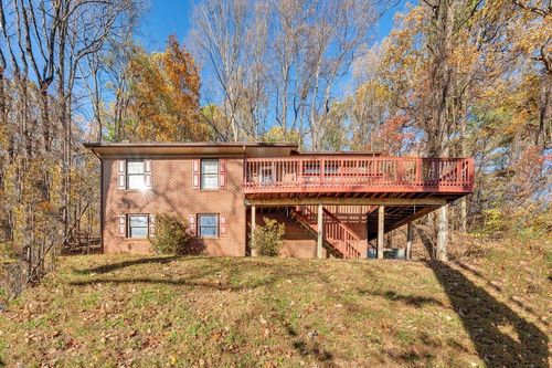 590 Rolling Hill Dr, Rocky Mount, VA, 24151-4031 | Card Image