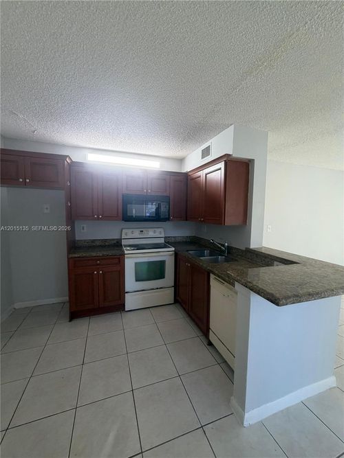 11472-11472 Nw 42nd St, Coral Springs, FL, 33065-7112 | Card Image
