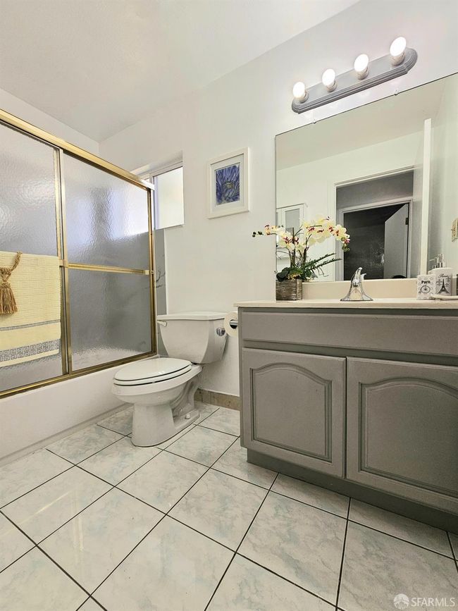 21235 Kahlert St, House other with 3 bedrooms, 2 bathrooms and 1 parking in Castro Valley CA | Image 34