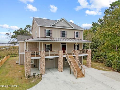 104 Oyster Catcher Way, Sneads Ferry, NC, 28460 | Card Image