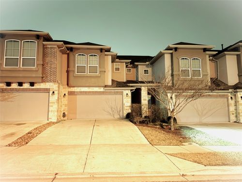 410 Epiphany Ln, Pflugerville, TX, 78660-4215 | Card Image