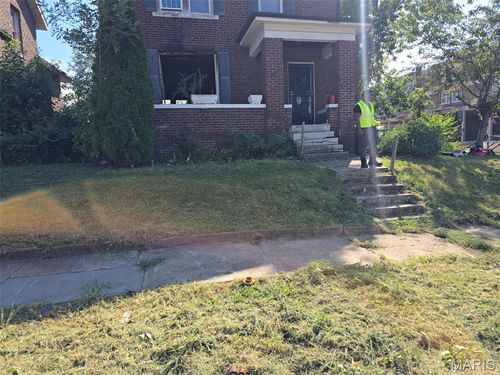 4628 Elmbank Ave, Saint Louis, MO, 63115-2307 | Card Image