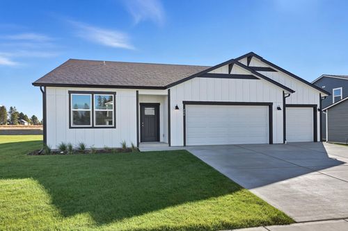 406 N Washington Ave, Deer Park, WA, 99006-4027 | Card Image