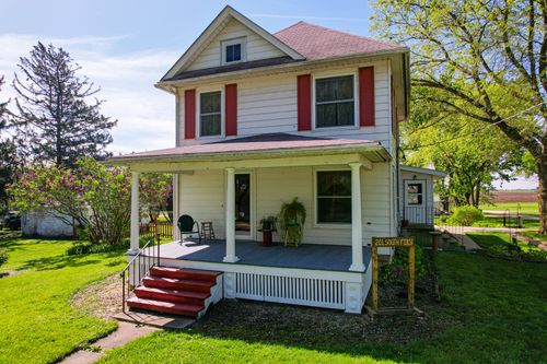 201 S 1st St, Holcomb, IL, 61043-4203 | Card Image