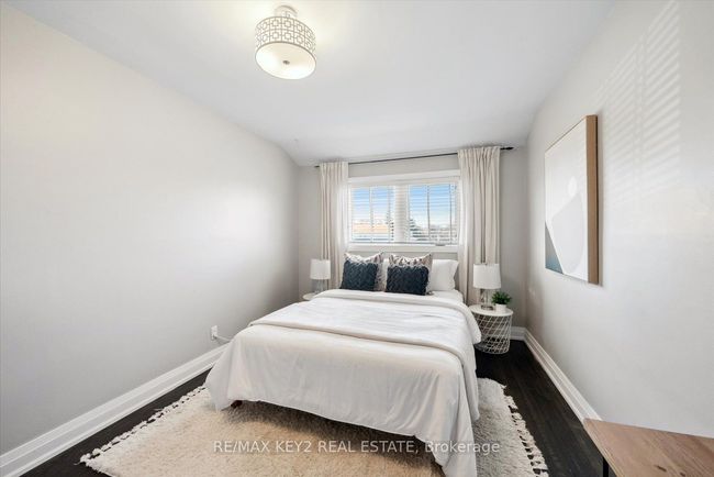 710A Krosno Blvd, House attached with 3 bedrooms, 2 bathrooms and 2 parking in Pickering ON | Image 14